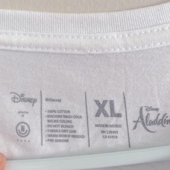 NWOT Neff Disney jasmine T-shirt - Picture 4 of 5